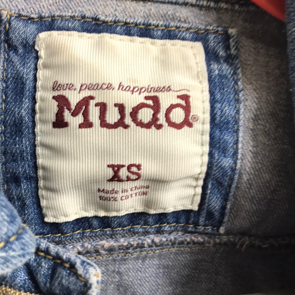 Distressed denim jacket - Picture 3 of 3